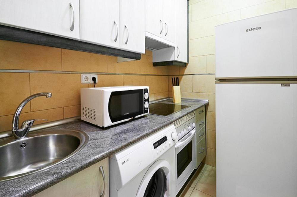 Apartamentos Nickel Madrid Dış mekan fotoğraf