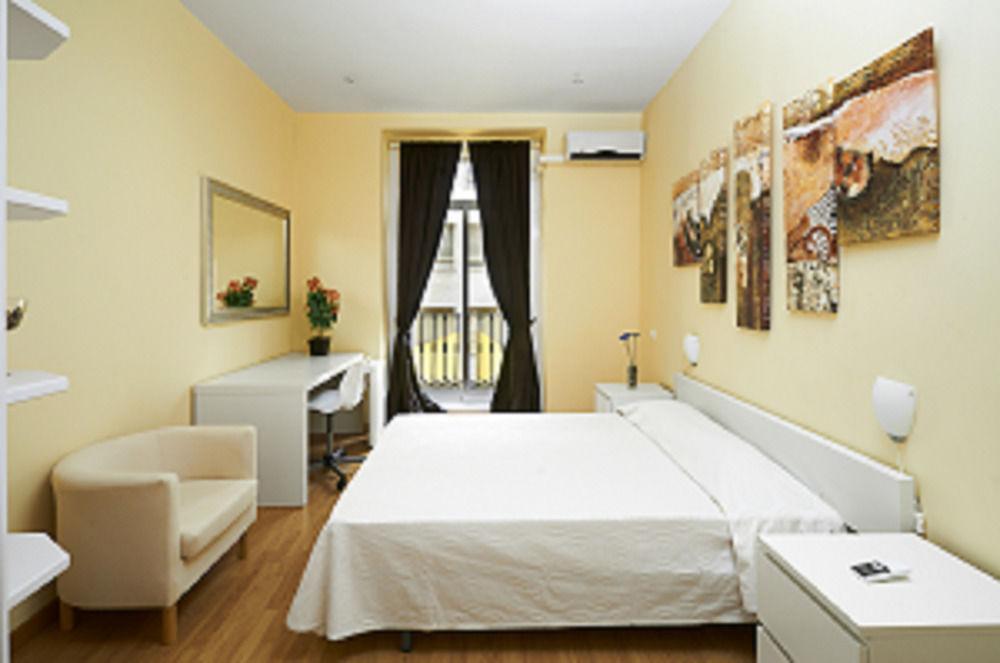 Apartamentos Nickel Madrid Dış mekan fotoğraf